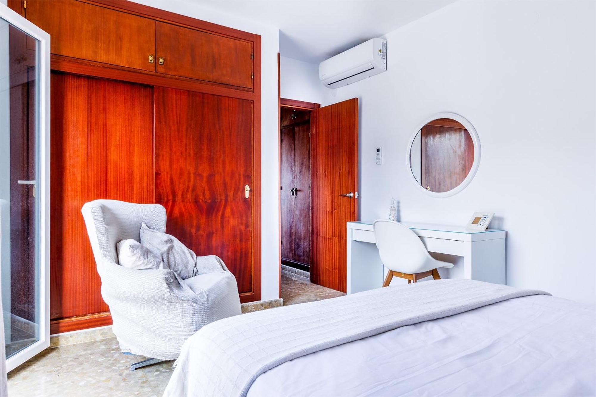 Апартаменты A&N Seaport Caleta Калета-де-Велес Экстерьер фото